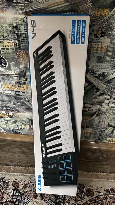 Миди Клавиатура Alesis V49