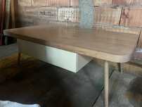 Masa living/ zona receptie