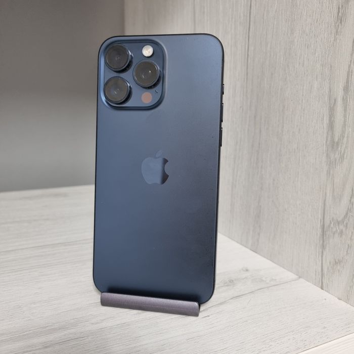 IPhone 15 Pro Max 256Gb akb 84%