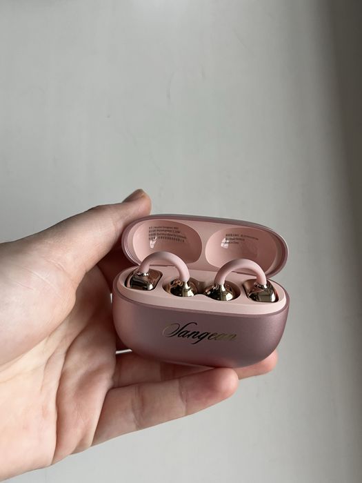 Беспроводные наушники