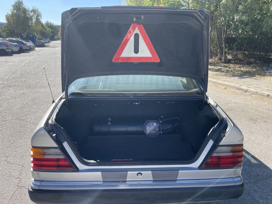 Mercedes W124 E200 1991