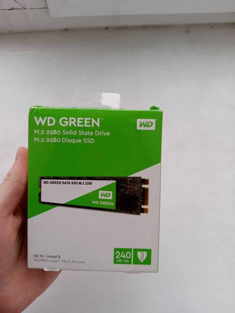 Продам ssd 240gb