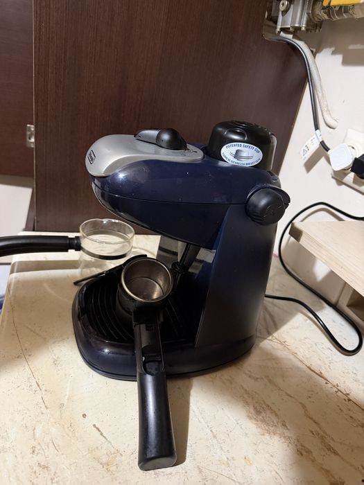 Delonghi, aparat de cafea manual