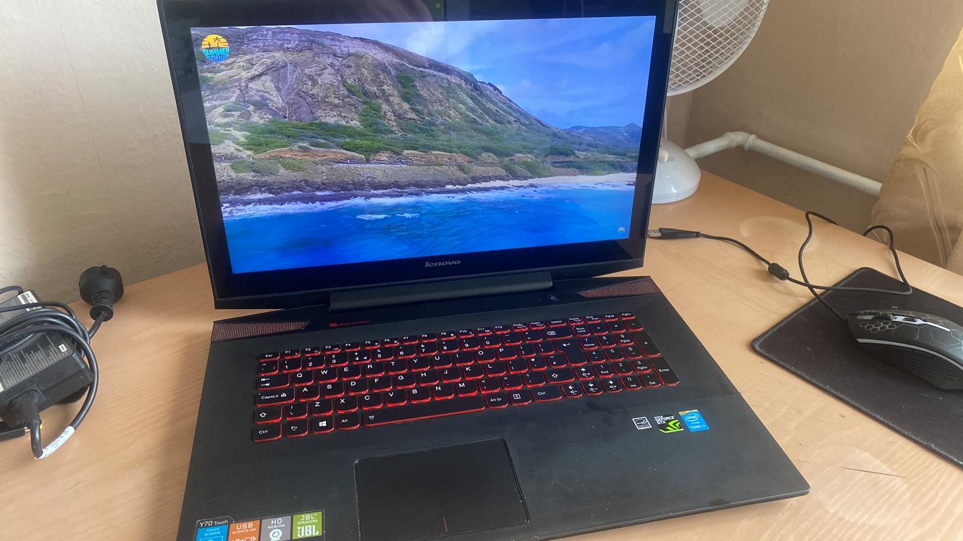 Lenovo 16Ram i7 touch 700лв