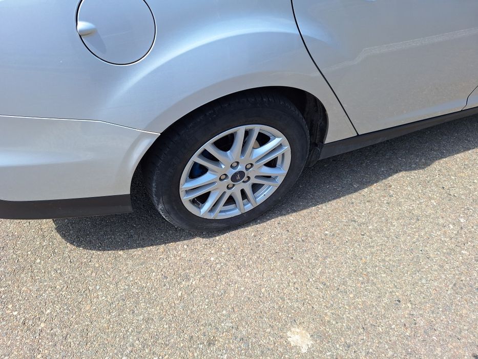 Jante ford cu anvelope de vara 205 55 16