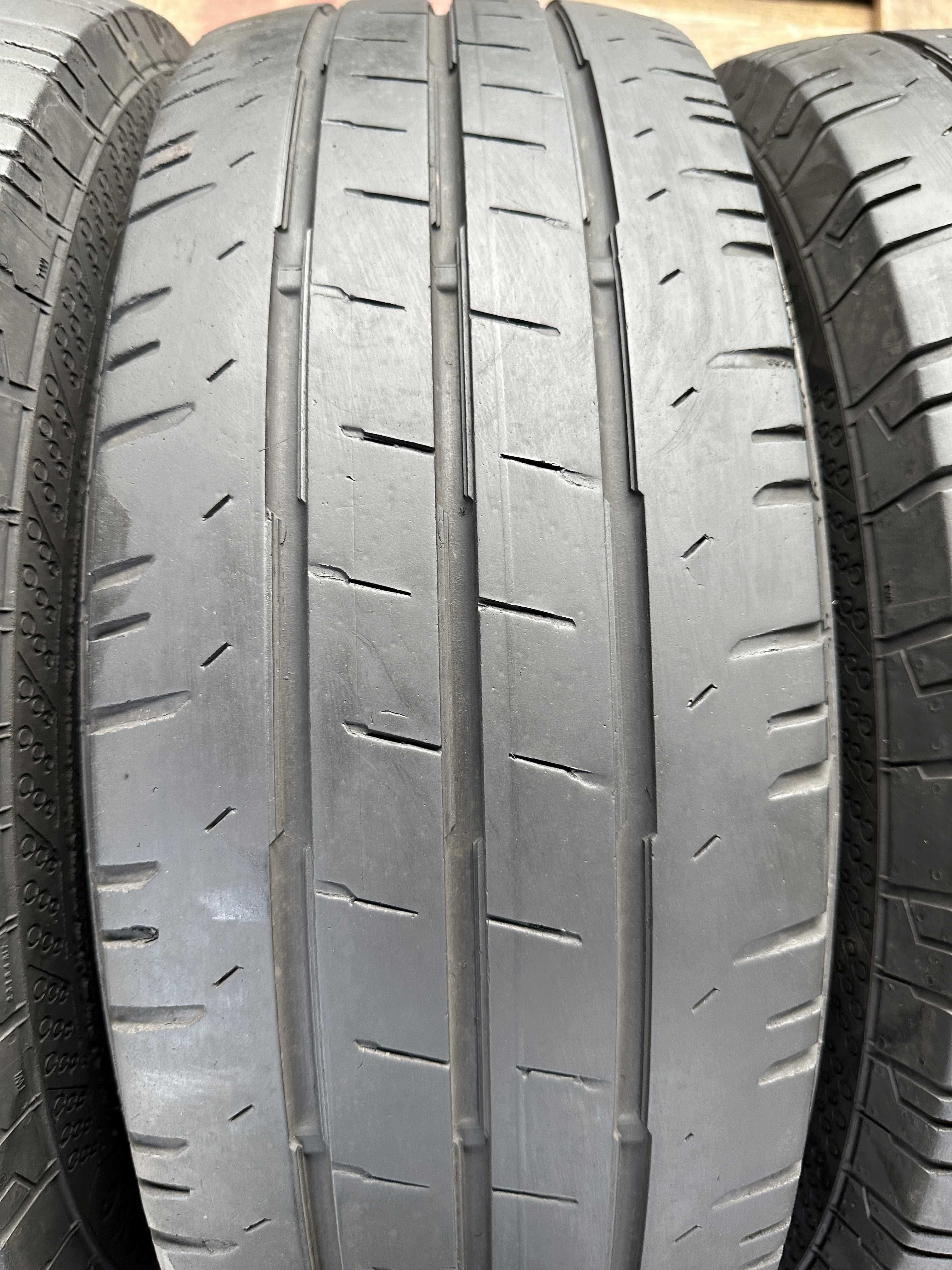 Anvelope Vara 205/65 R16C CONTINENTAL Conti Van Contact 200