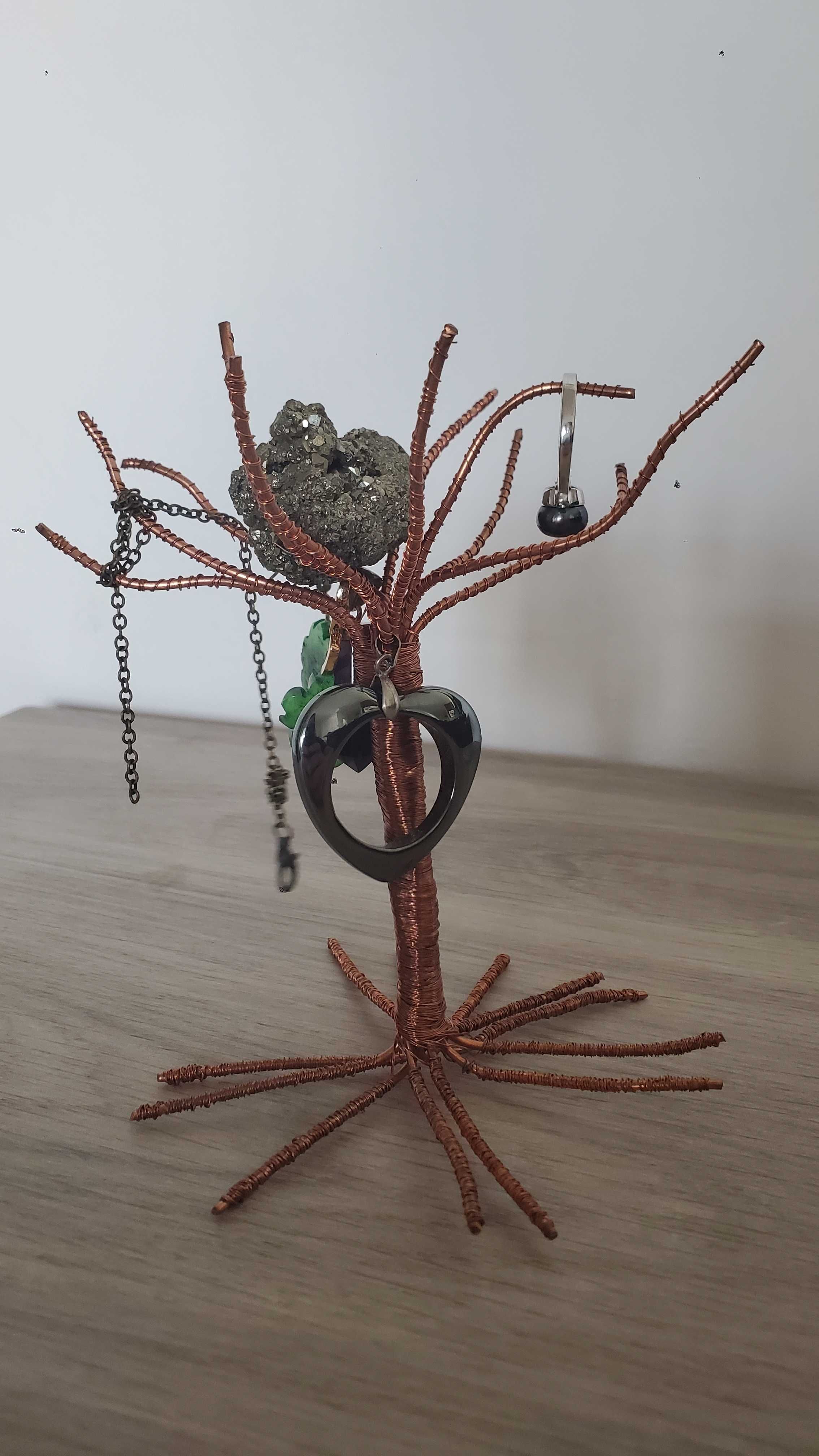 Tree of life ornament & jewelry tree