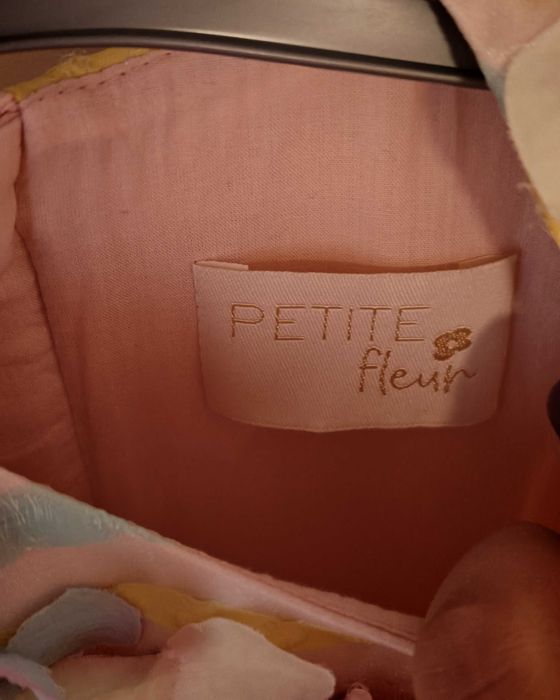 Детска  официална рокля Petit fleur.