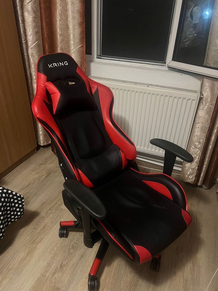 Scaun gaming Kring Lars, cu suport lombar si tetiera, spuma cu memorie