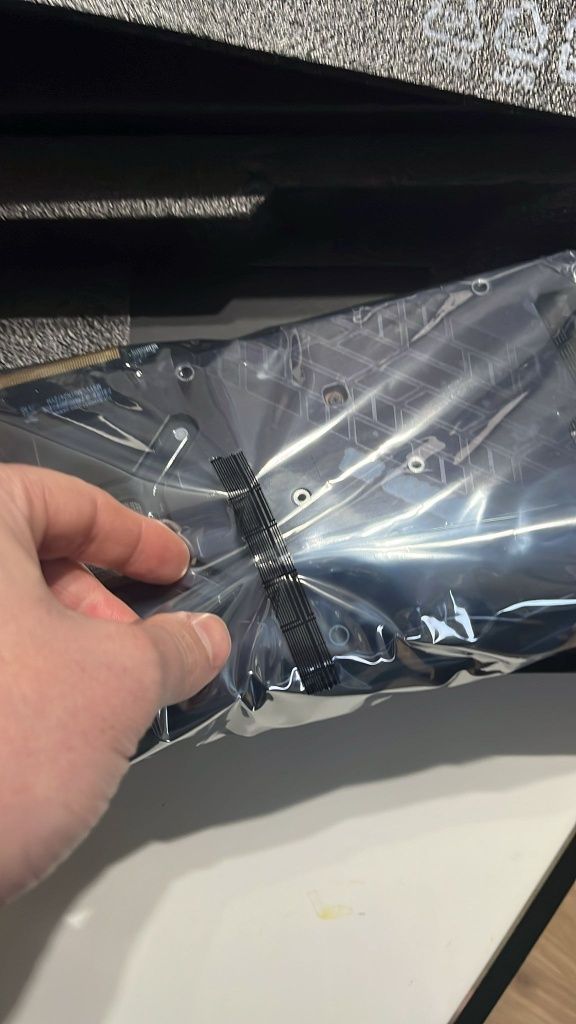 Placa video ASUS Tuf Gaming Rodeo RX 6800 XT