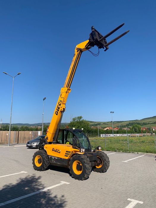 De vanzare sau sa inchiriat incarcator brat telescopic