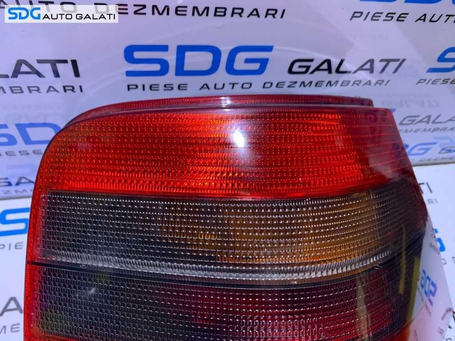 Stop Lampa Tripla Dreapta VW Golf 4 Hatchback 1998 - 2005 Cod 1J6945096T