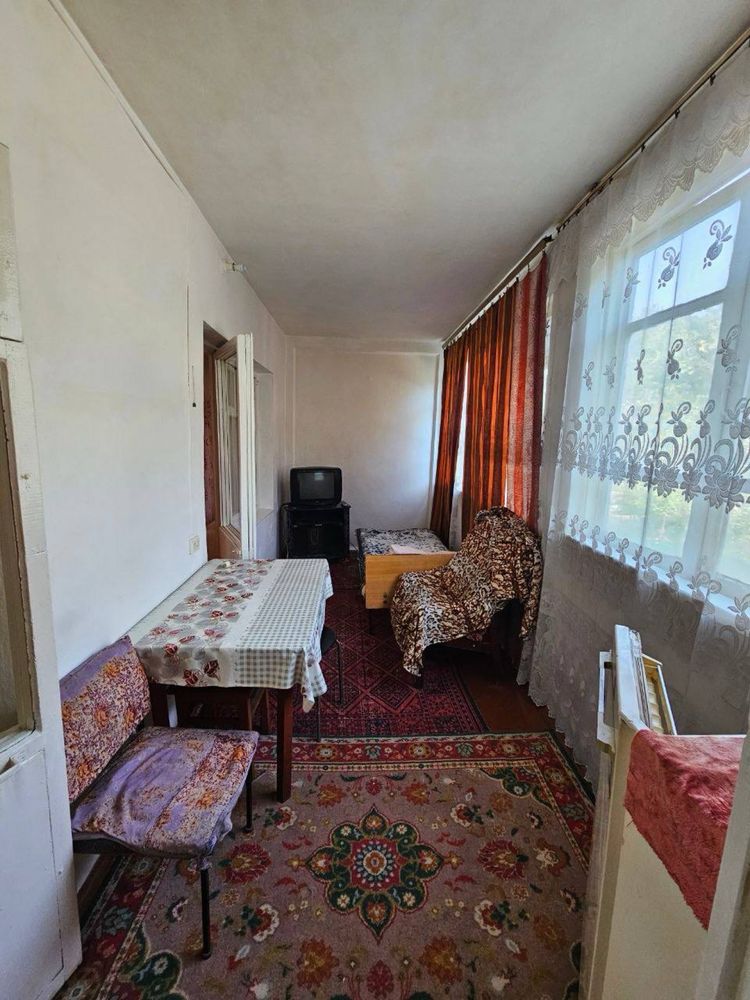 Продается 2 ком. Квартира на 3 этаже площадью 55 кв.м. По ул. Гагарина