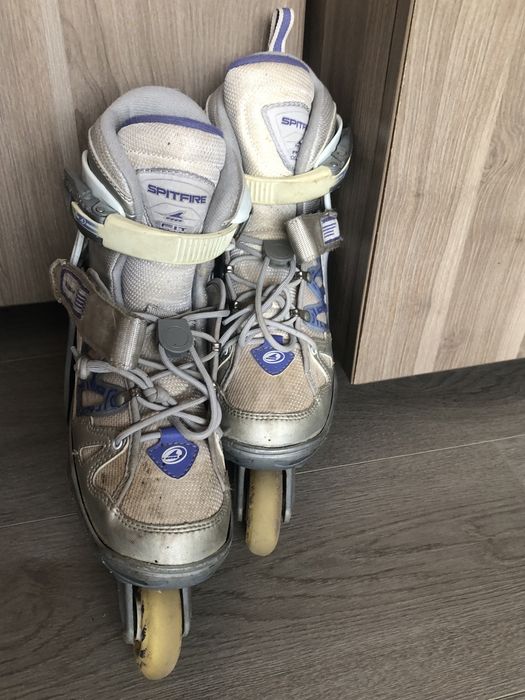 Role Rollerblade Spitfire 33-36,5