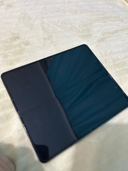 Samsung Z Fold 4