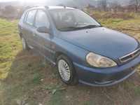 Продавам Kia Rio 1,3 LS нов внос