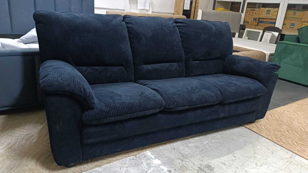 Vand canapea extensibila material plusat raiat negru