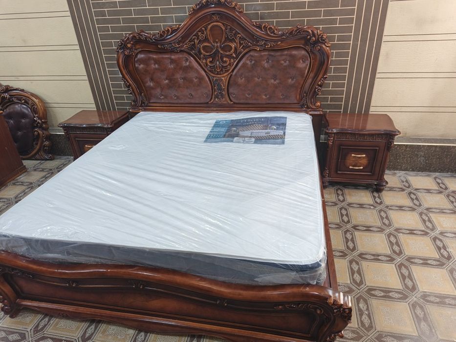 Dubayiski kravat 2ta tumba sotiladi