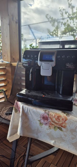Expresor royal one touch capucino saeco
