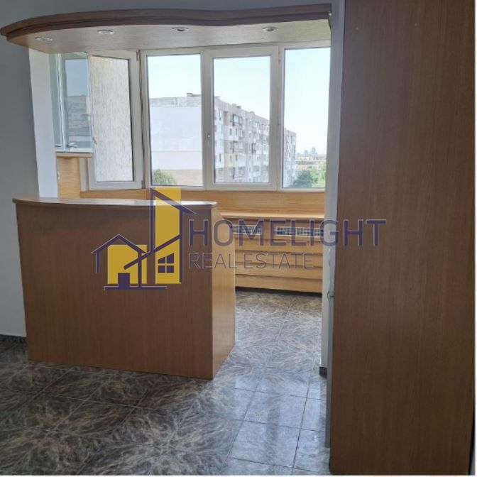 Продава се Четиристаен апартамент в София, Младост 1 - 130 кв.м за 1847 €/кв.м - Снимка #1