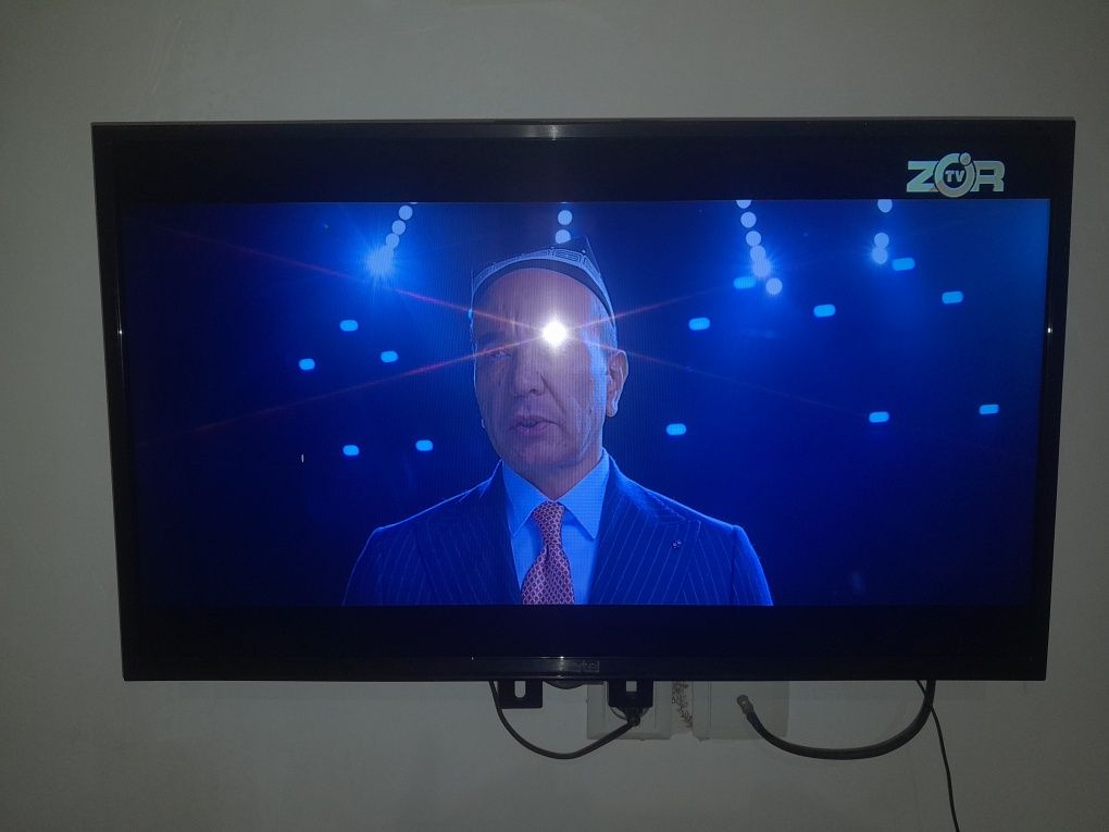 Срочно Artel  артель смарт 32 smart televizor artel телевизор