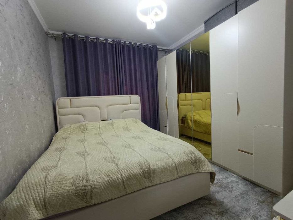 Продается светлая, уютная 4 комнатная  квартира на Юнусабаде 19 кв