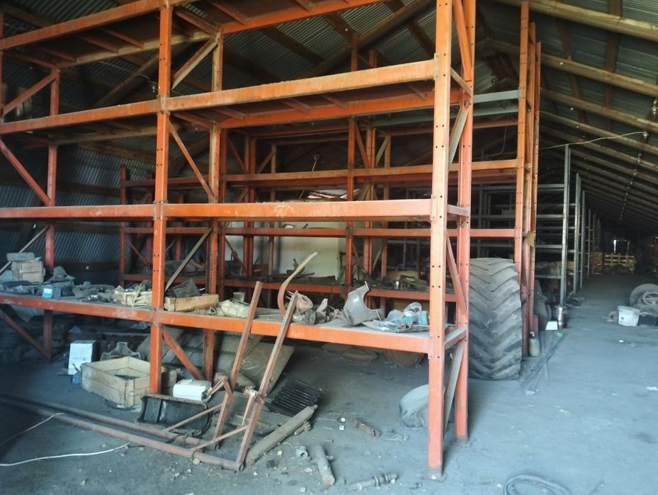 Стеллажи складские б/у