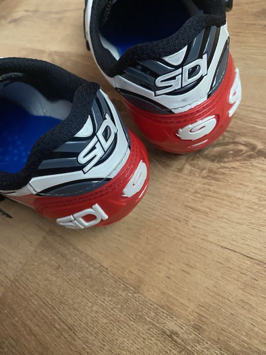 Pantofi Sidi MTB apeape noi Marimea 43,5