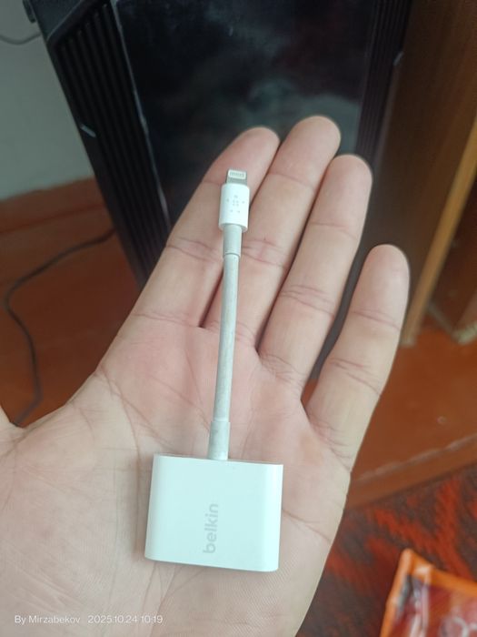 Apple Belkin Lightning Audio + Charge RockStar