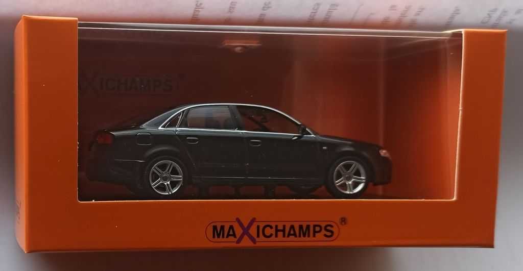 Macheta Audi A4 (B7) sedan 2004 negru - Minichamps 1/43