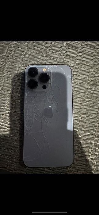 Iphone 13 Pro 128GB spate si fata fisurat