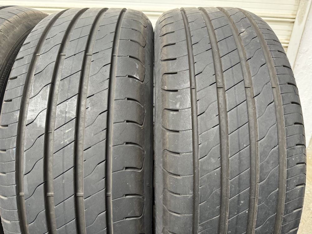 Автомобилни гуми 235 55 18 Goodyear