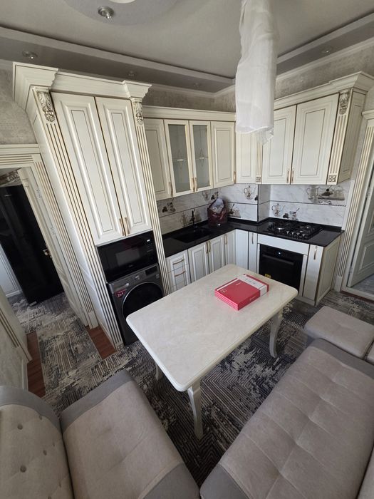 Олти Самарканд рупарасида 3 хонали кватира ижарага бераман