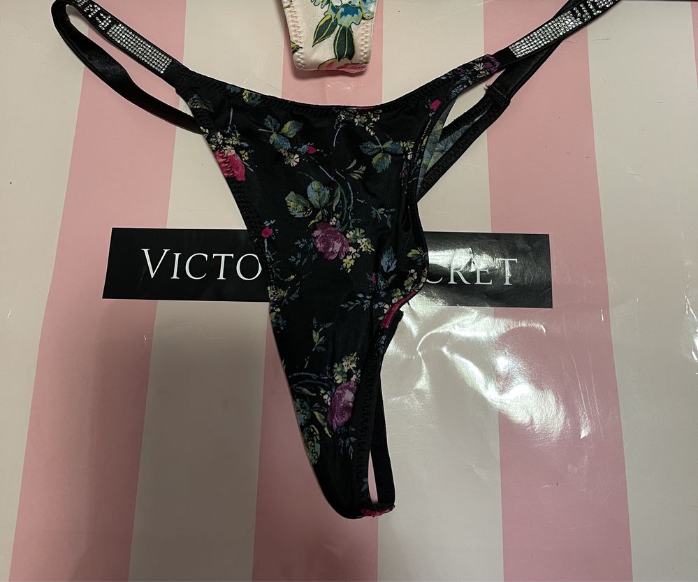 Lenjerie intima Victoria’s Secret