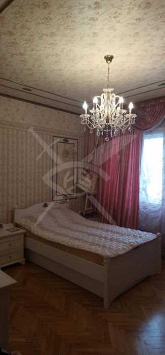 Продава се Четиристаен апартамент в Варна, Център - 150 кв.м за 2367 €/кв.м - Снимка #7