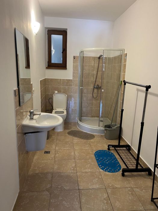 Inchiriez garsoniera in vila !