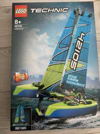 Lego 42105 - Catamaran