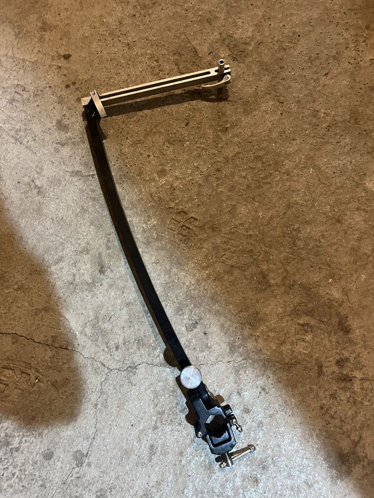 Прикачно Feeder Arm, Opened