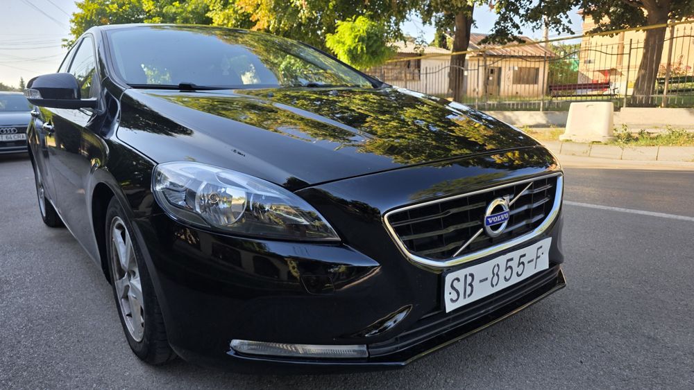 Volvo V40 1.6 D2 * An 2015 * Euro 6 * Cutie Manuala