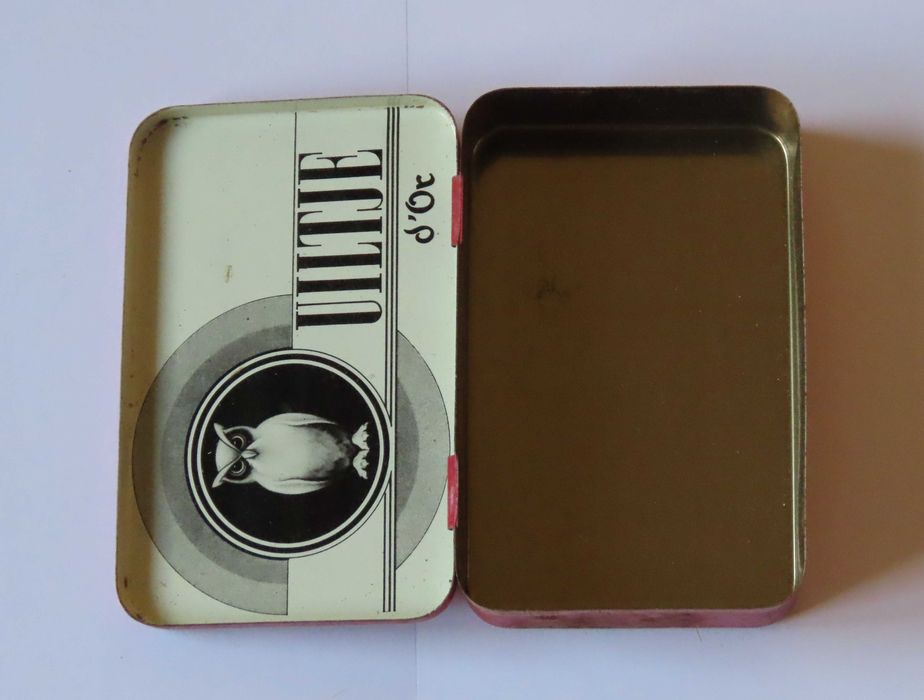 Cutie metalica veche de colectie Uiltje d’Or