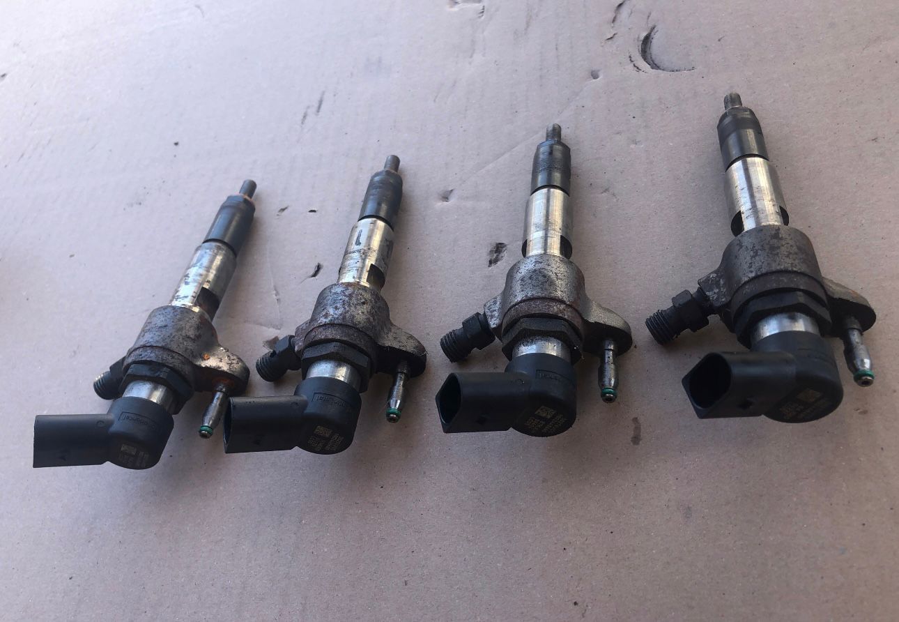 Injector Ford Mondeo 1.6 TDCI euro 5 cod 9802448680