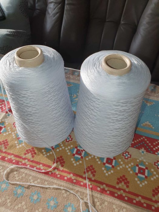Бобинна прежда, памук и коприна ,леденосиньо