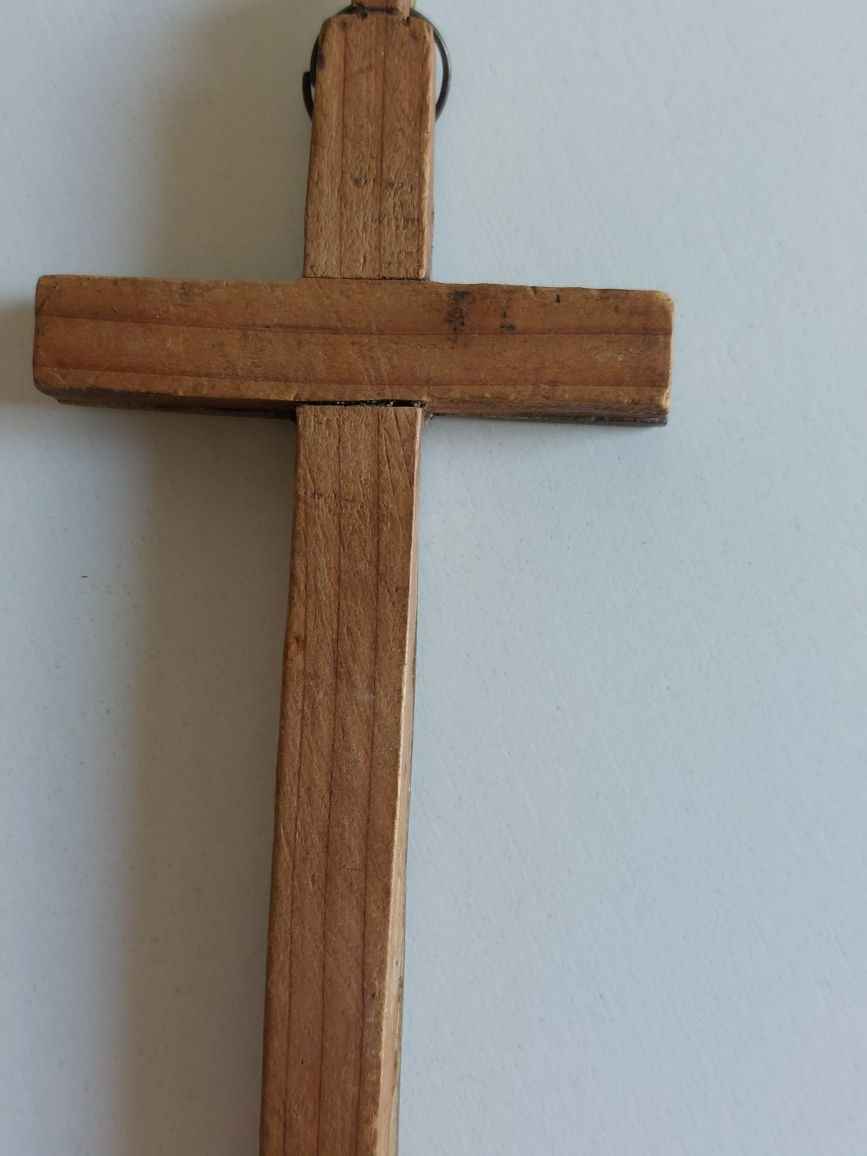 Crucifix vechi doua modele