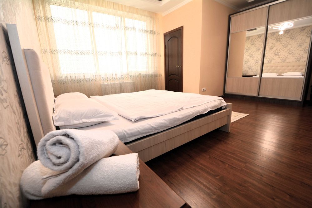 Уютная квартира на 23 этаже с шикарным видом на горы