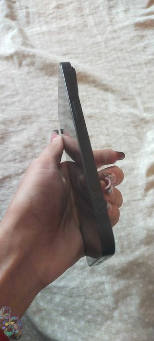 Iphone 14 impecabil, încă în garanție