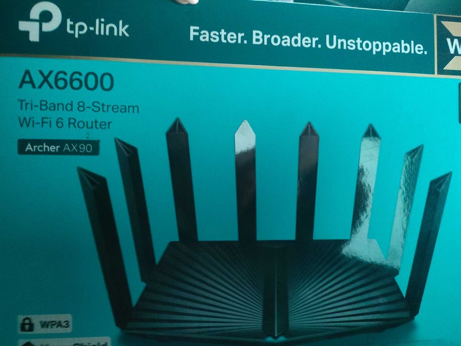 Раутер 1000квадрат.покупали за 150.000 нам не подошло