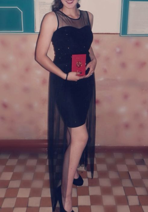 Платье с шифоном