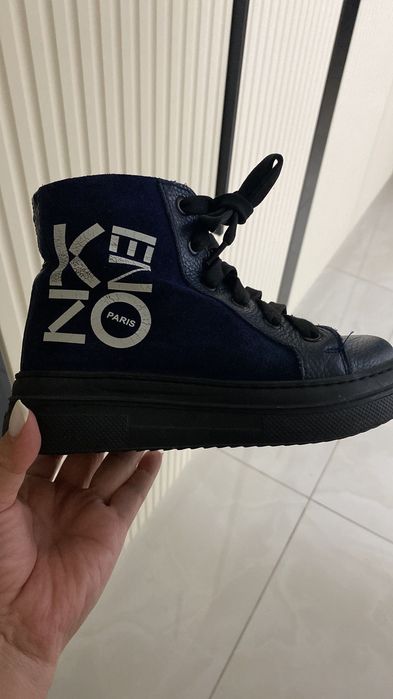 Продам детские демисезонные сапожки