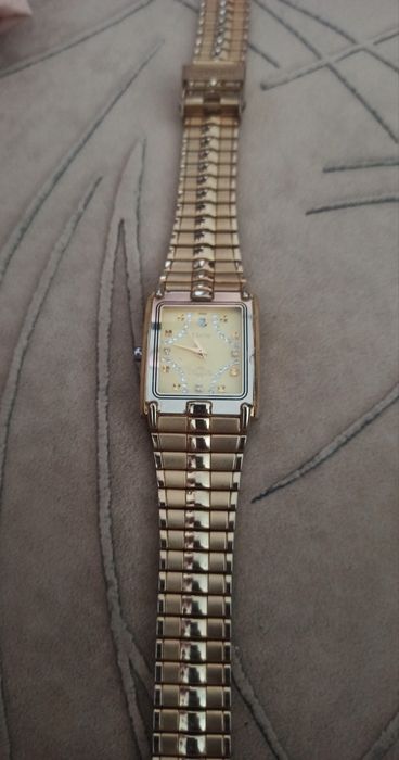 Часовник Imperial Geneve