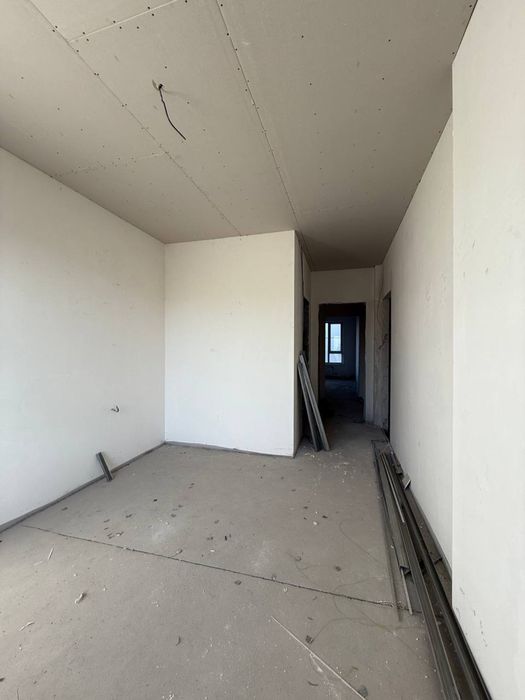 ЖК NRG корасув трёшка коробка